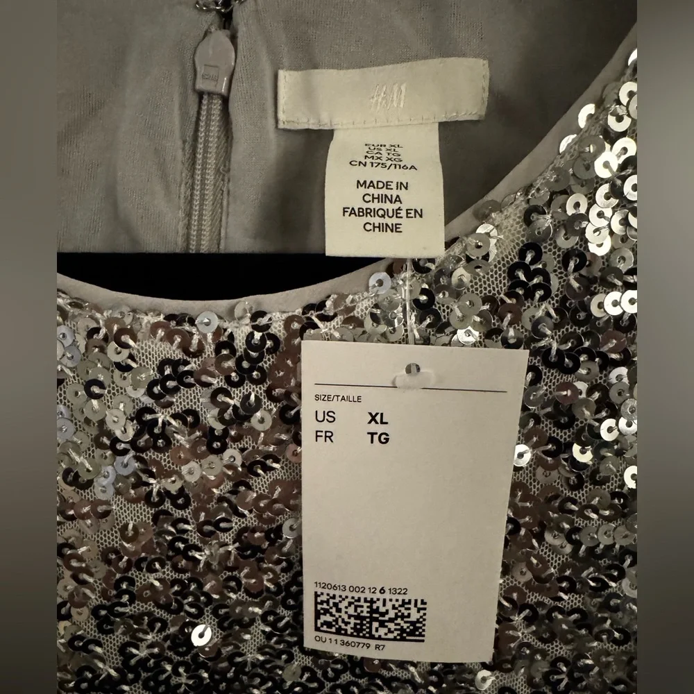 H&M Silver Sequin Mini Dress – Women’s XL – NWT – Party & Holiday Ready! - Picture 2 of 8